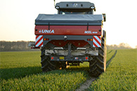 Rozmetadla umělých hnojiv UNIA Machines