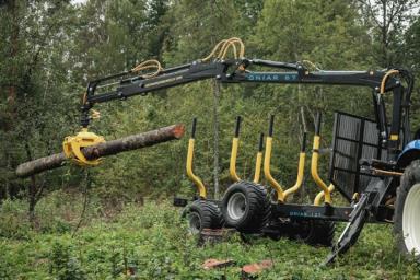 Vyvážecí vlek 12T 2WD 