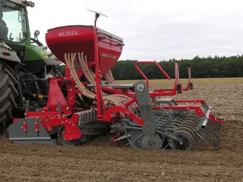 Pneumatická Secí kombinace FENIX T 700/3
