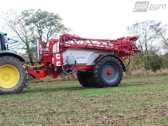 Tažený postřikovač EUROPA XL 2518