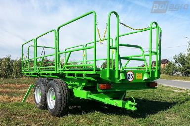 Tažená plošina pro sběr ovoce a stříhání stromů WT43/30/1