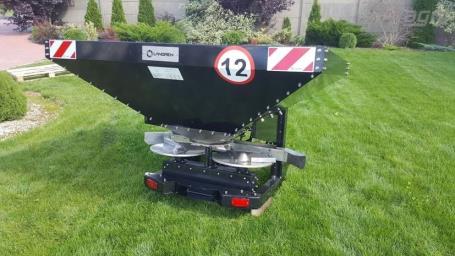 Rozmetadlo RS-600 BLACK