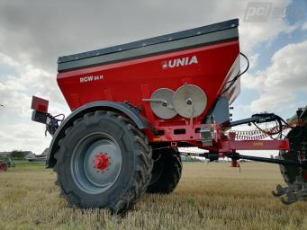 Rozmetadlo minerálních hnojiv a vápence UNIA RCW 60